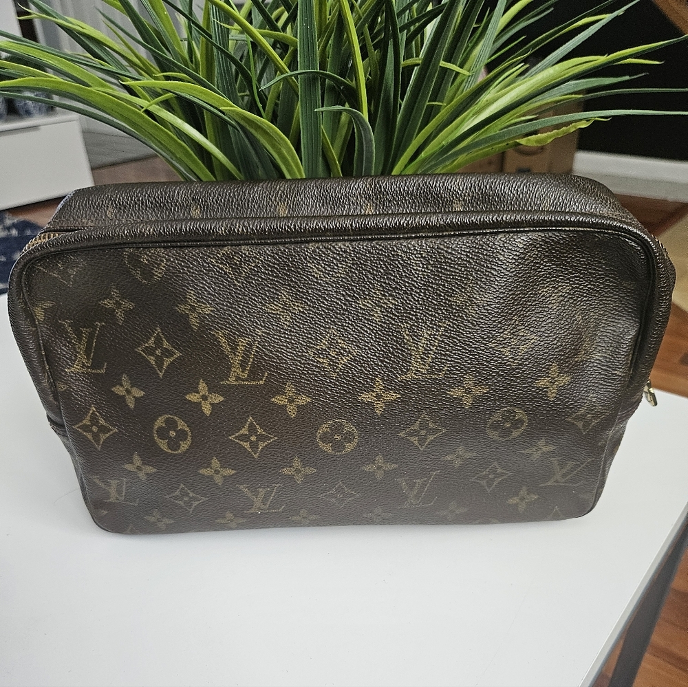 Vintage Louis Vuitton Trousse Toilette 28